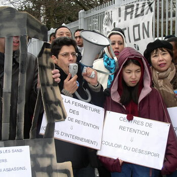 Manif des sans-papiers à Nanterre le 31-01-2004