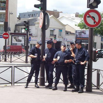 Désobéissance civile contre le système publicitaire