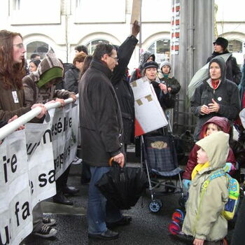 Manifestation et rassemblement RESF Paris
