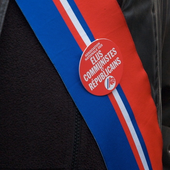 INSTITUTIONS - COLLECTIVITES TERRITORIALES