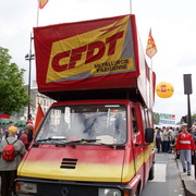 Manifestation à Paris pour la sauvegarde du régime retraite