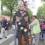 Manifestation à Paris pour la sauvegarde du régime retraite